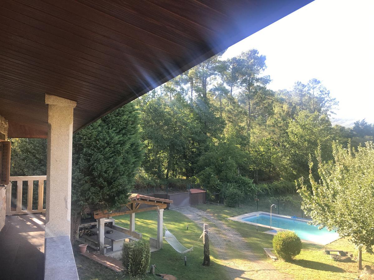 Сasa de vacaciones A Leira Ponteareas